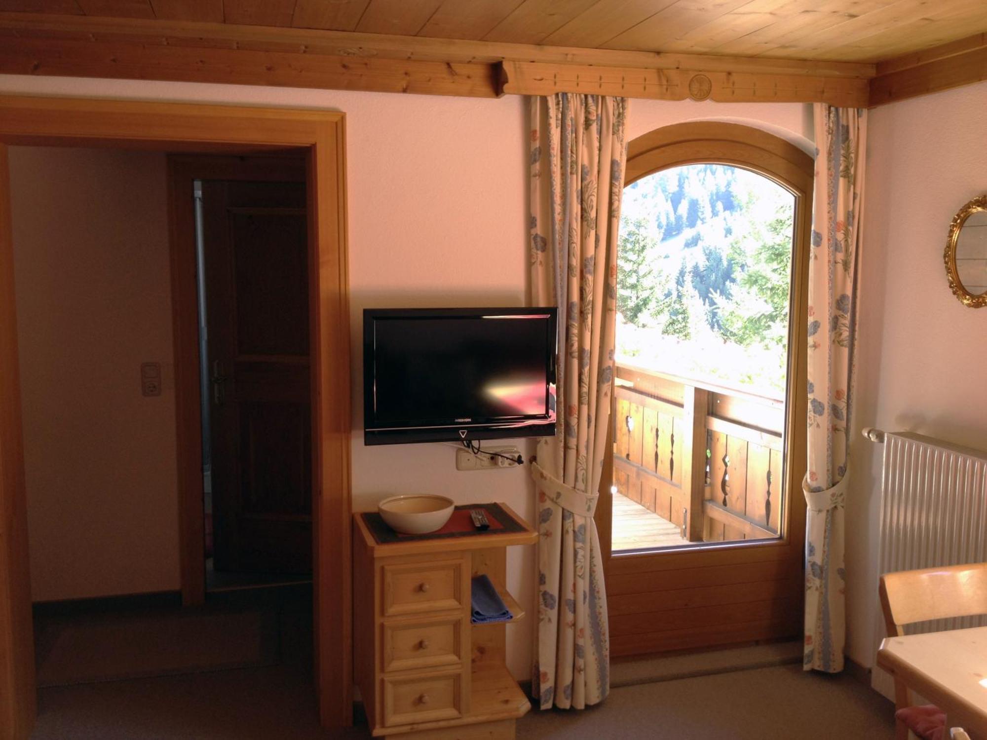 Hotel Haus Vasul St. Anton am Arlberg Pokój zdjęcie